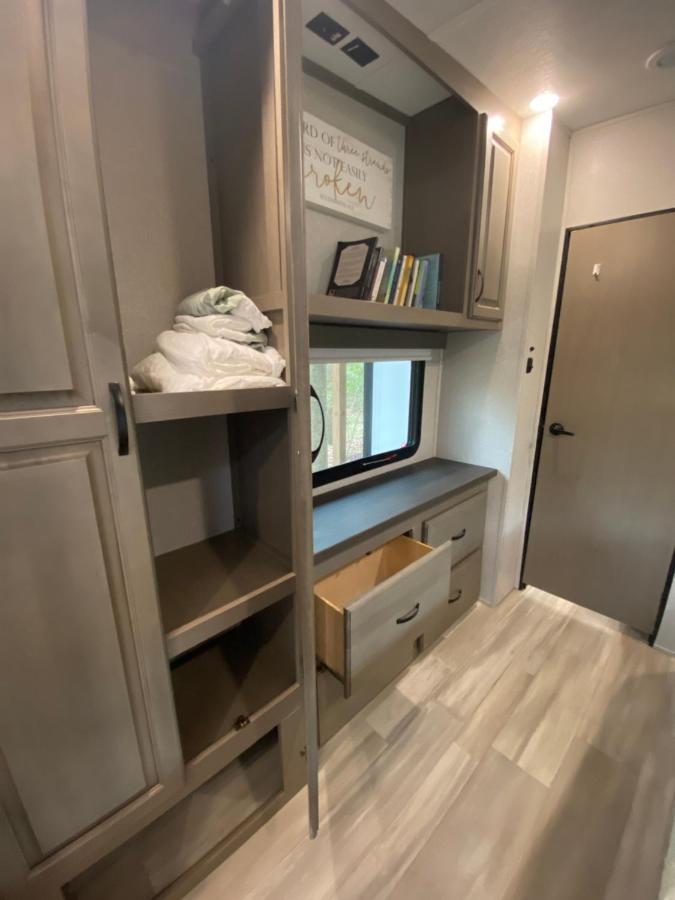 Cozy Rv Experience W/Pool+Spa Near Lake Conroe Willis Extérieur photo