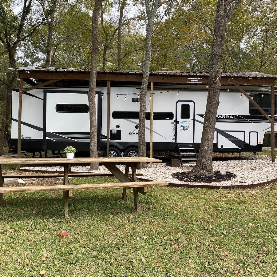Cozy Rv Experience W/Pool+Spa Near Lake Conroe Willis Extérieur photo