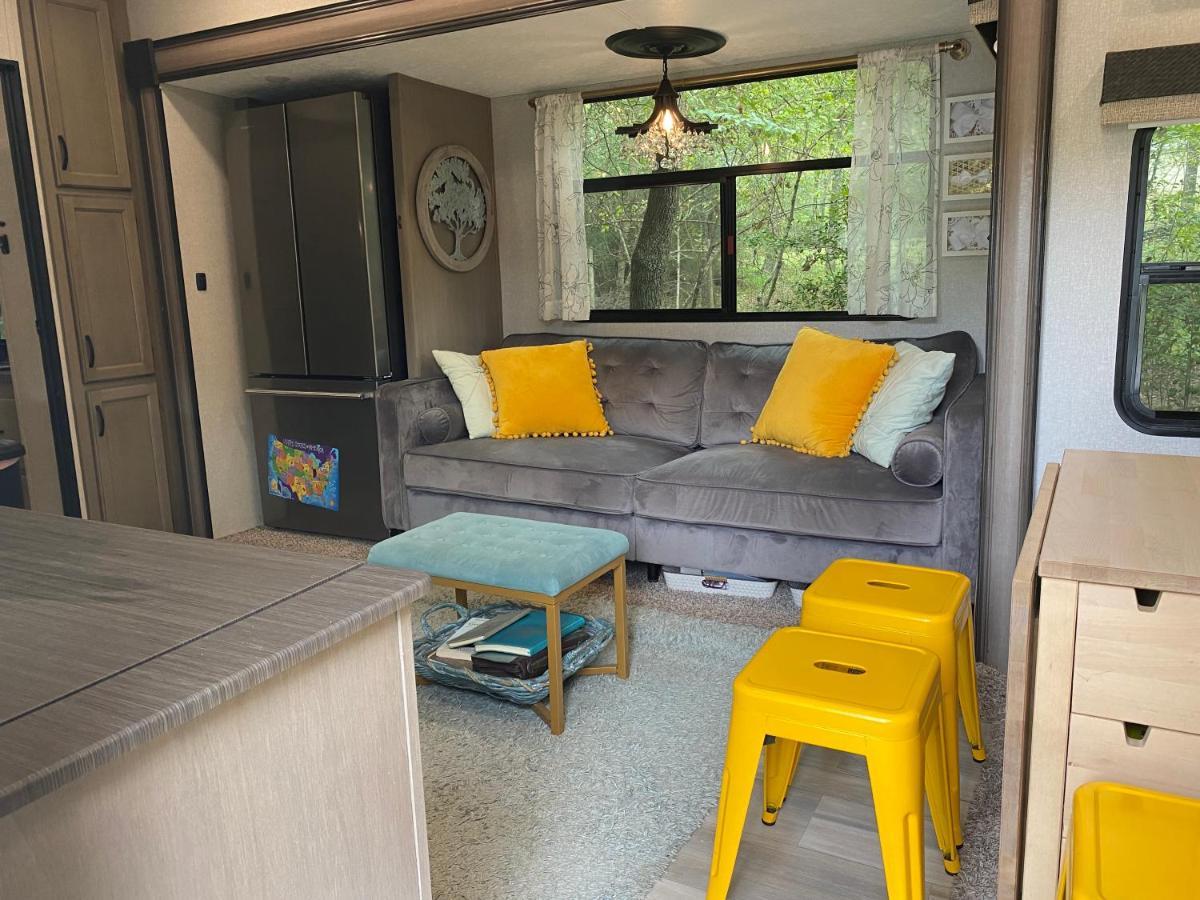Cozy Rv Experience W/Pool+Spa Near Lake Conroe Willis Extérieur photo